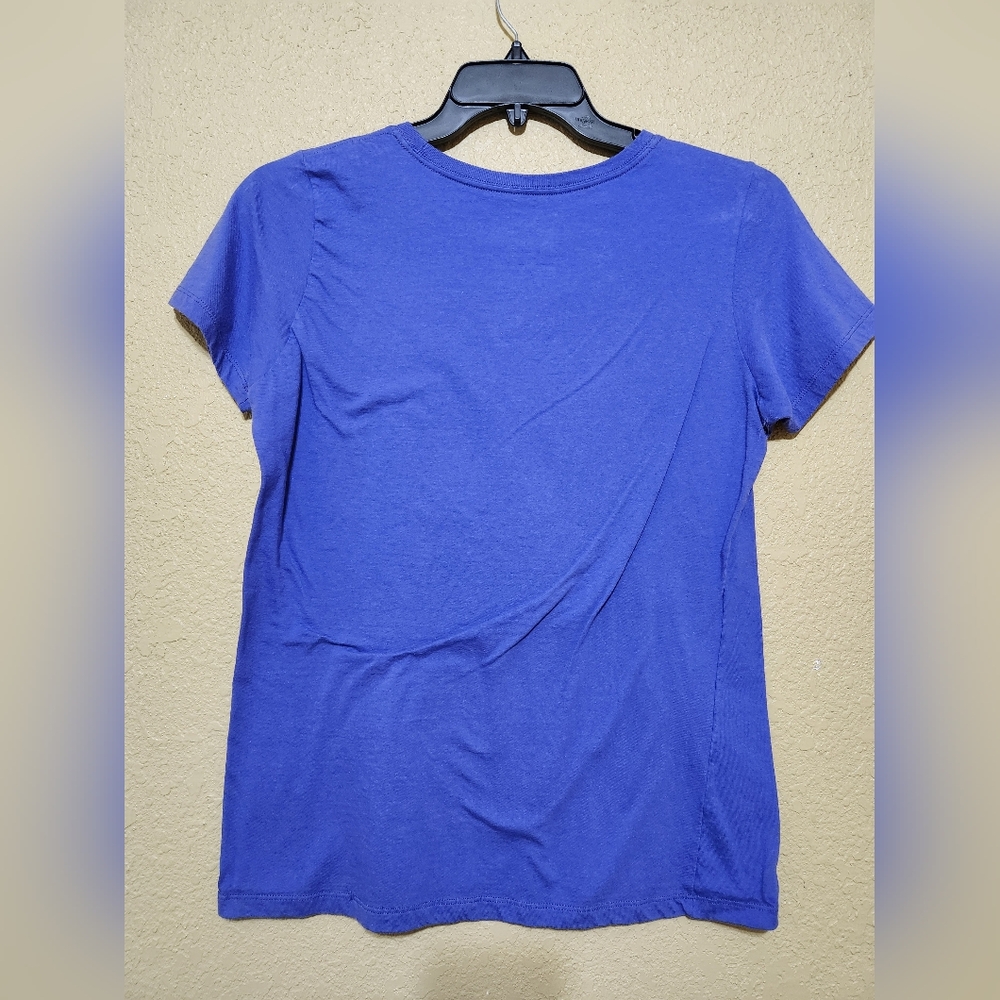 Shirt - Picture 2 of 3